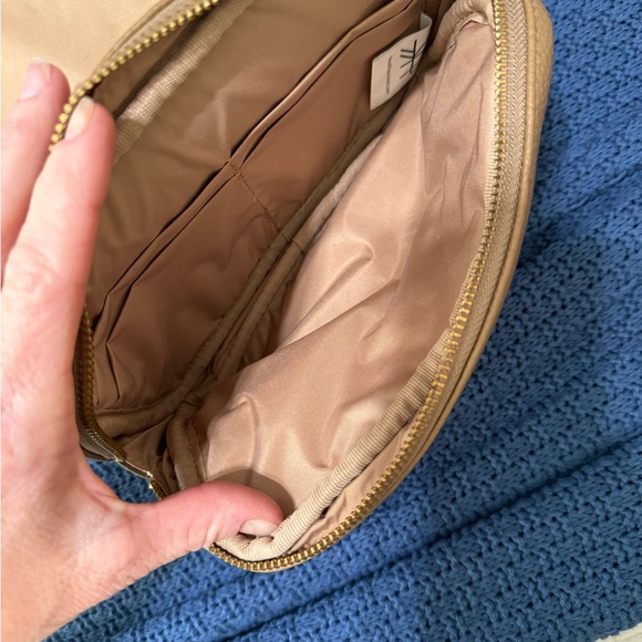 Fawn Freshly Picked leather bumbag - Picture 4 of 6